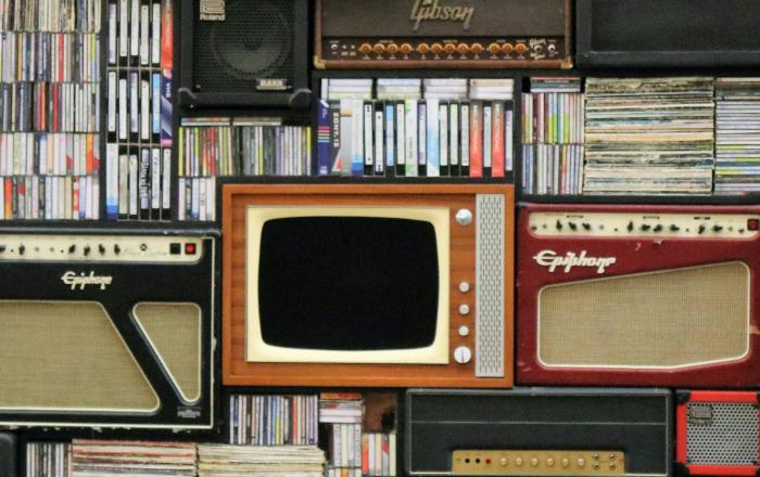 Ethics and politics of TV series 